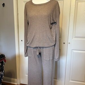 Splendid Cashblend Rib Sweater & Pants Set